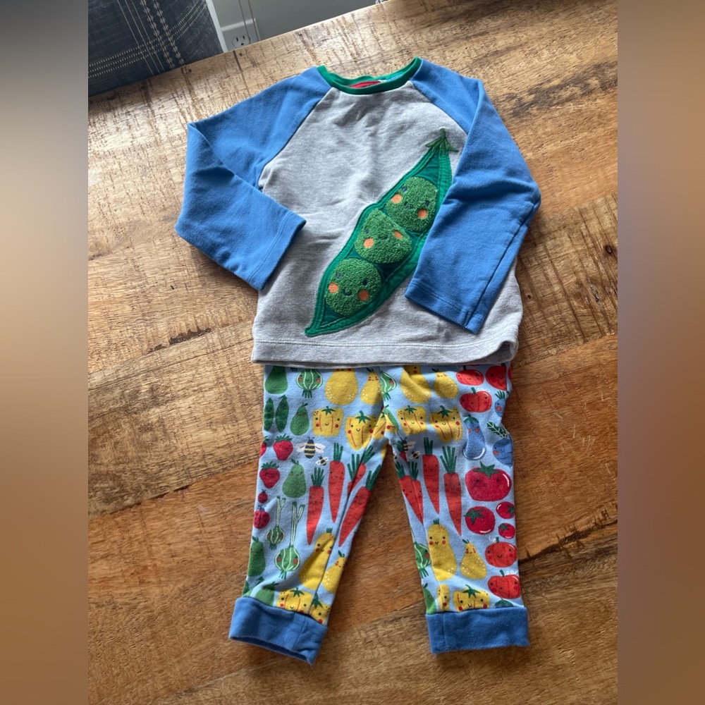Baby Boden 18-24mo matching set